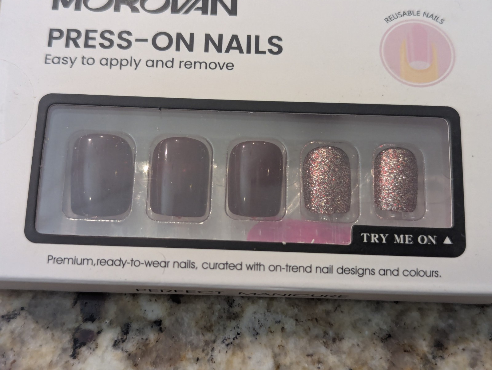 Morovan Press-on Nails Short Glitter Maroon 24pcs