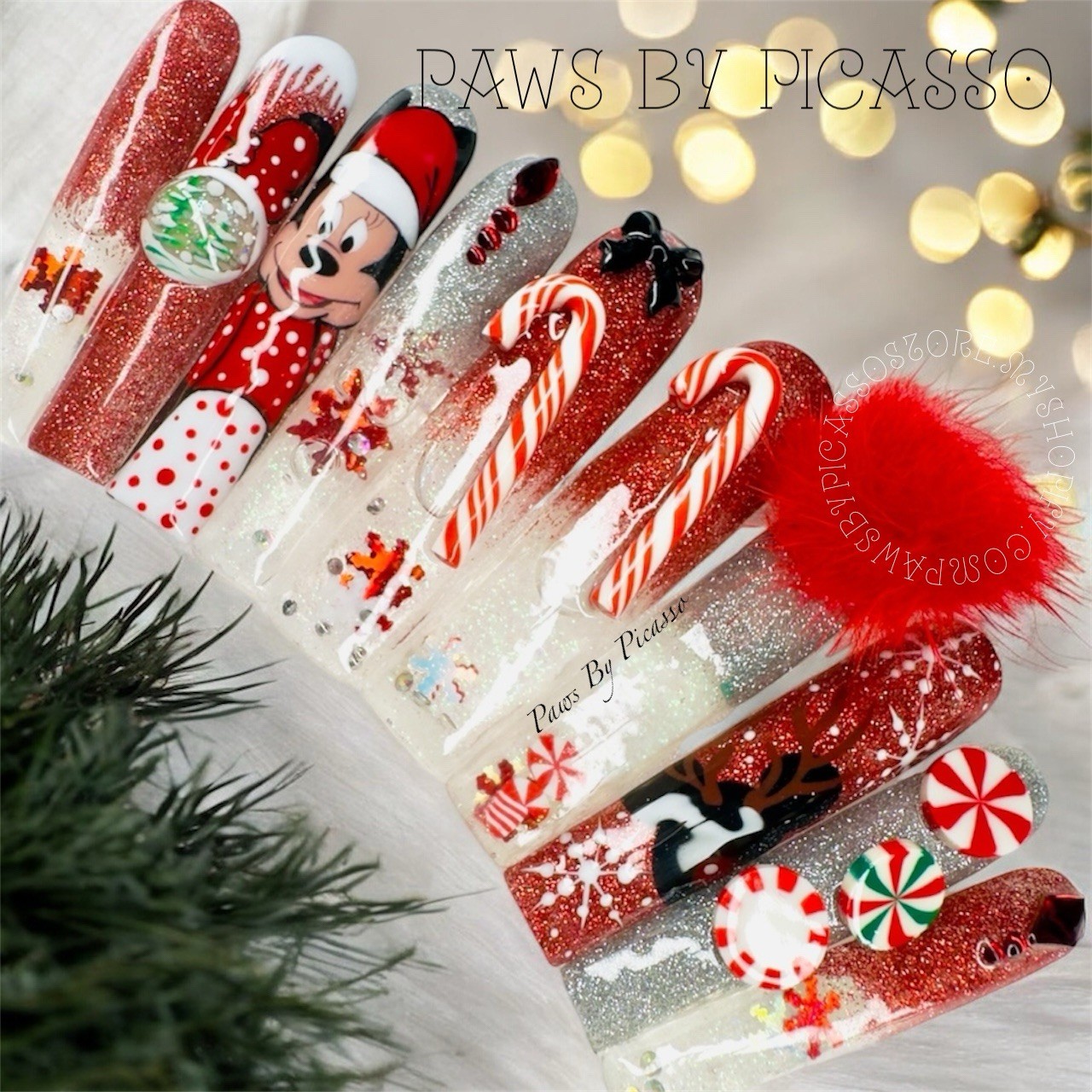 Christmas Disney Aquarium Nails Minnie Mouse