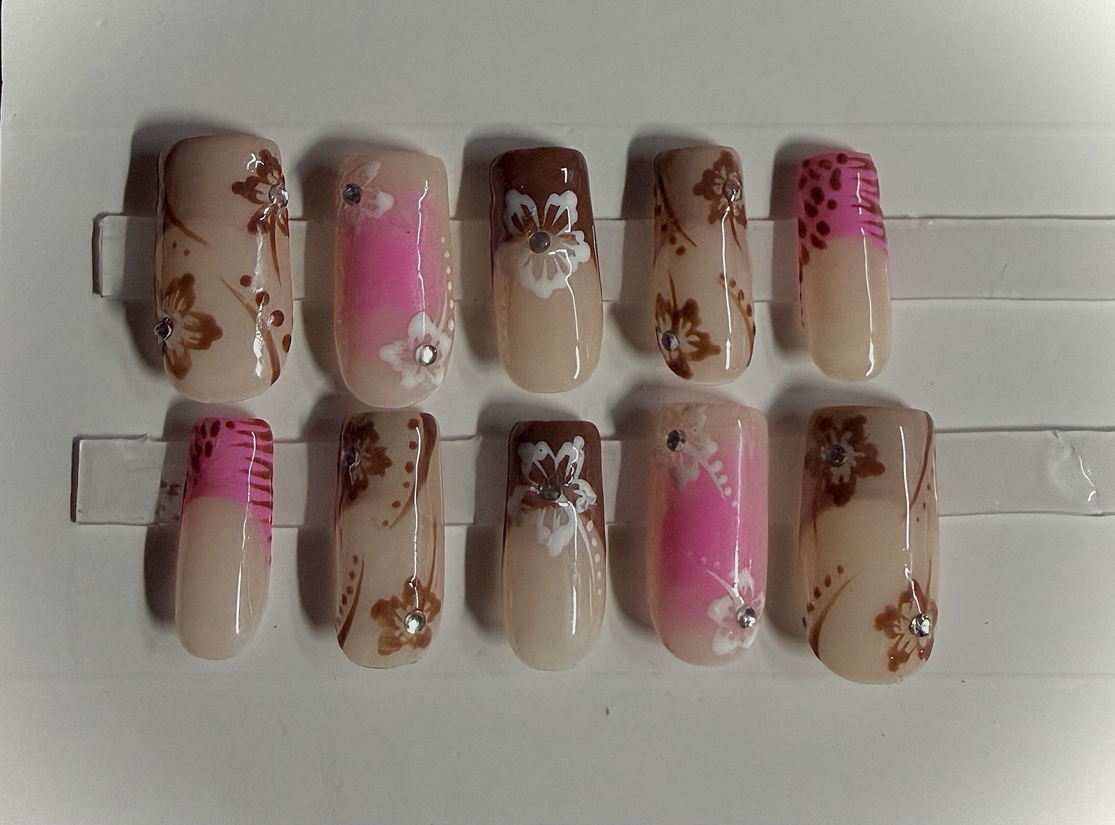 Flower French Press-On Nails Set, Medium Square, Pink Brown Beige White