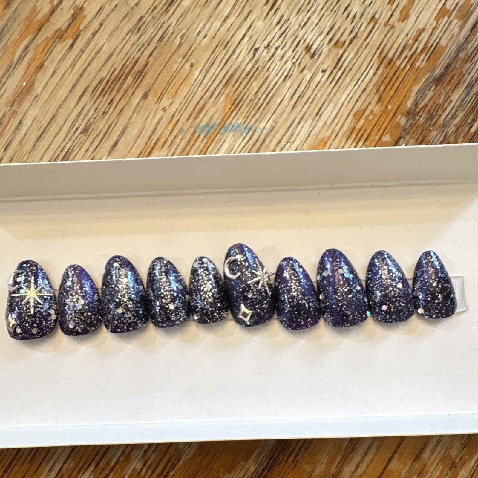 Dark Purple Glitter Star Pre-Designed Full Cover Press-On Nails Short Almond