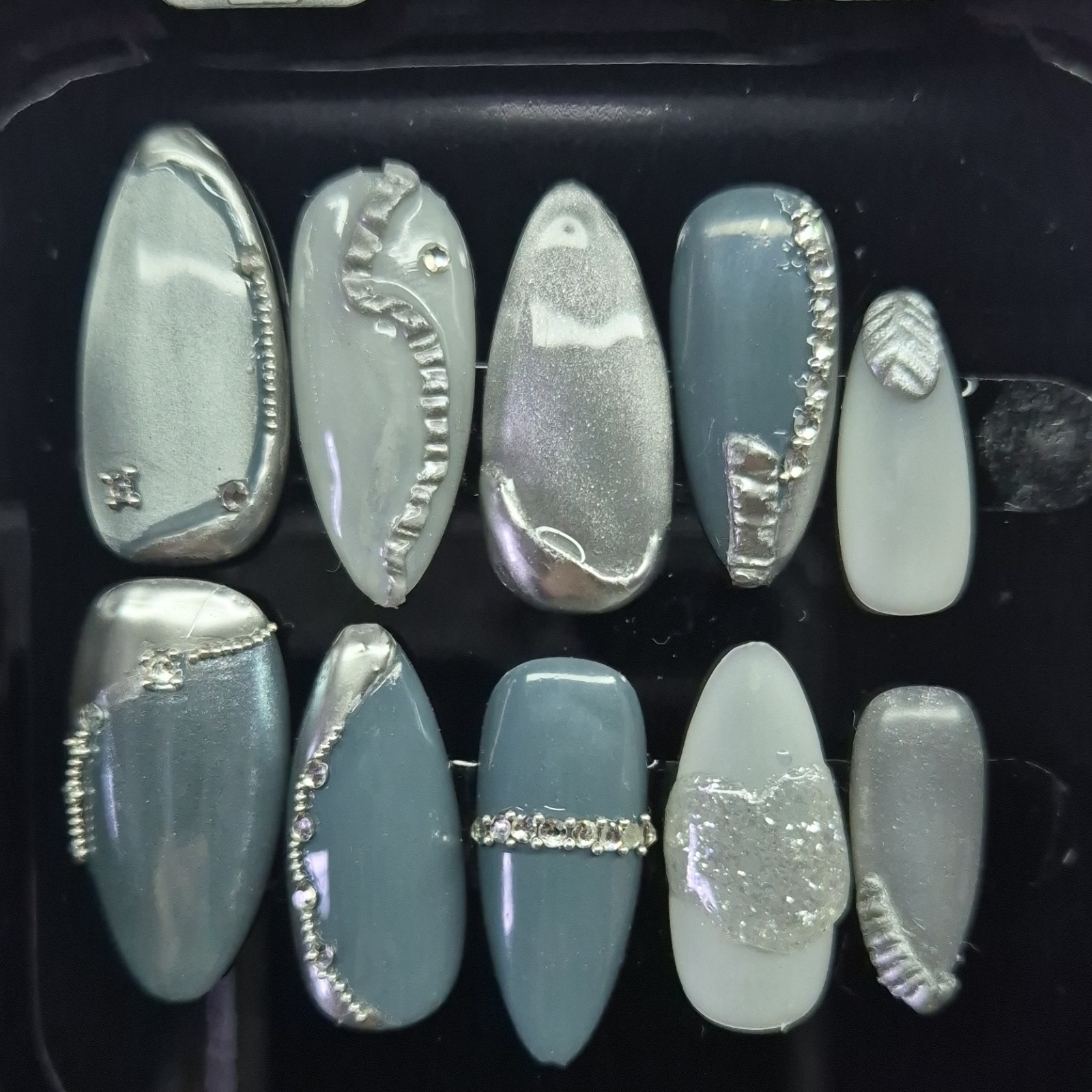 Nikki N Her Nails Silver Gray White 3D Glitter Almond Press-On Nails Pre-Design…