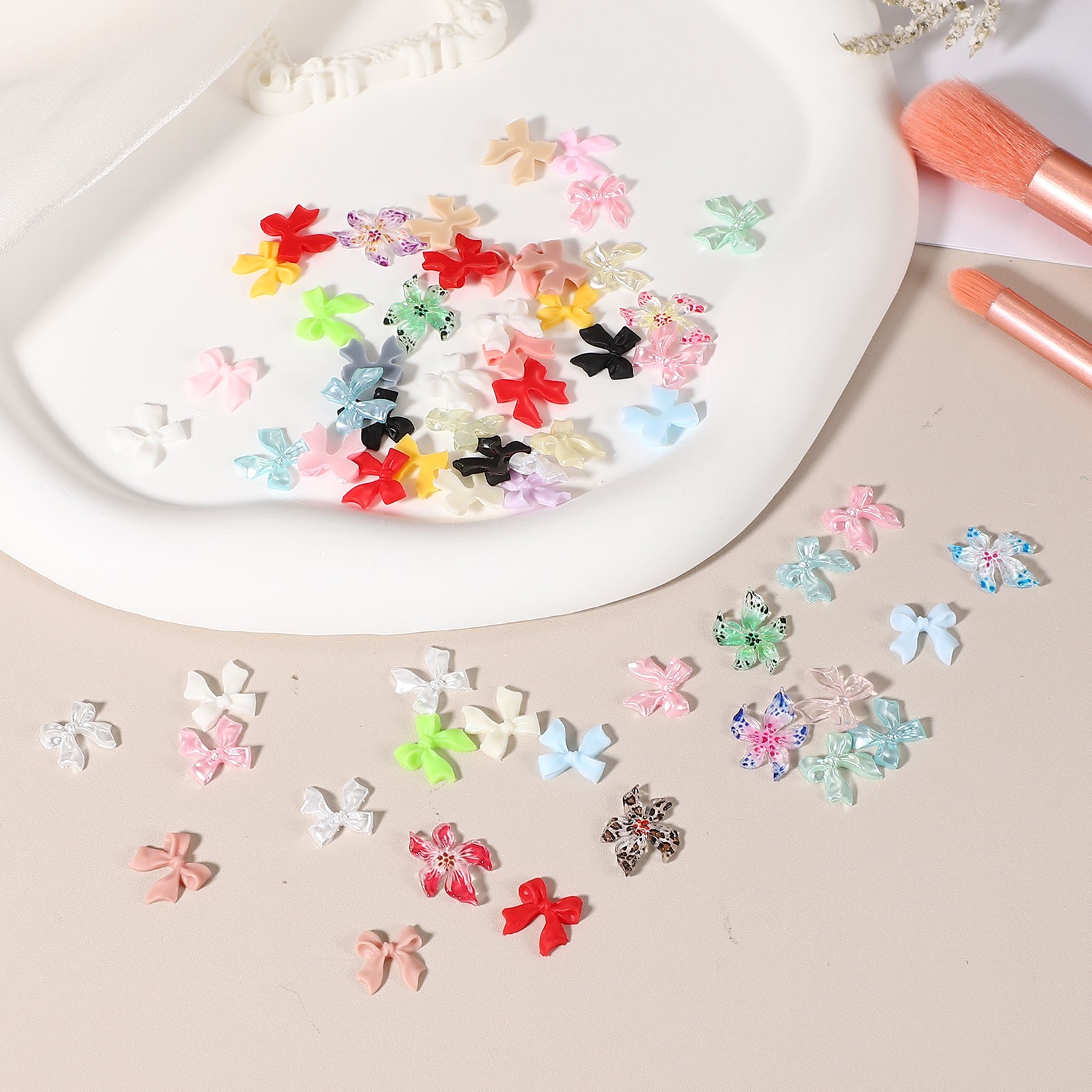 Nail Bows, 3D Flowers for Nails for DIY Manicure 100 Pcs Light Pink