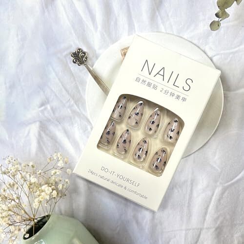 Cat Eye Press on Nails Short Almond False Nails Flower Fake Nails Artificial