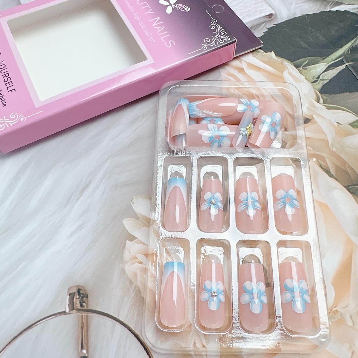 24Pcs Blue French Tip Almond Plastic Glossy Full Cover Nail Press-on False Na…