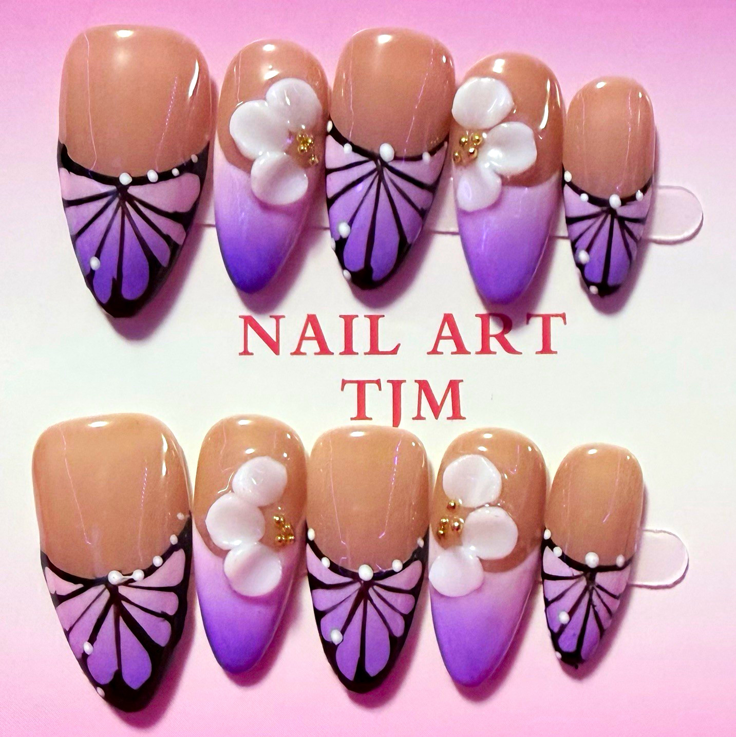 NAIL ART TIM Purple/Beige/Black/White 3D Butterfly Almond size large