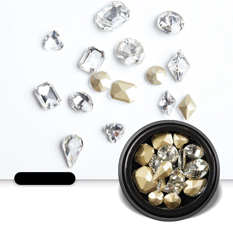New Shell Nail Rhinestones 2026