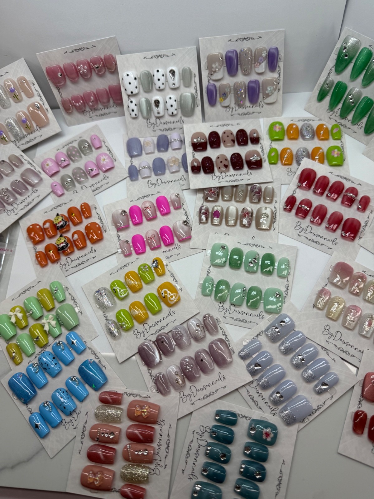 GRAB BAGS 4 pairs RANDOM DESIGN HANDMADE NAILS 3D collection sz Medium Short LOT