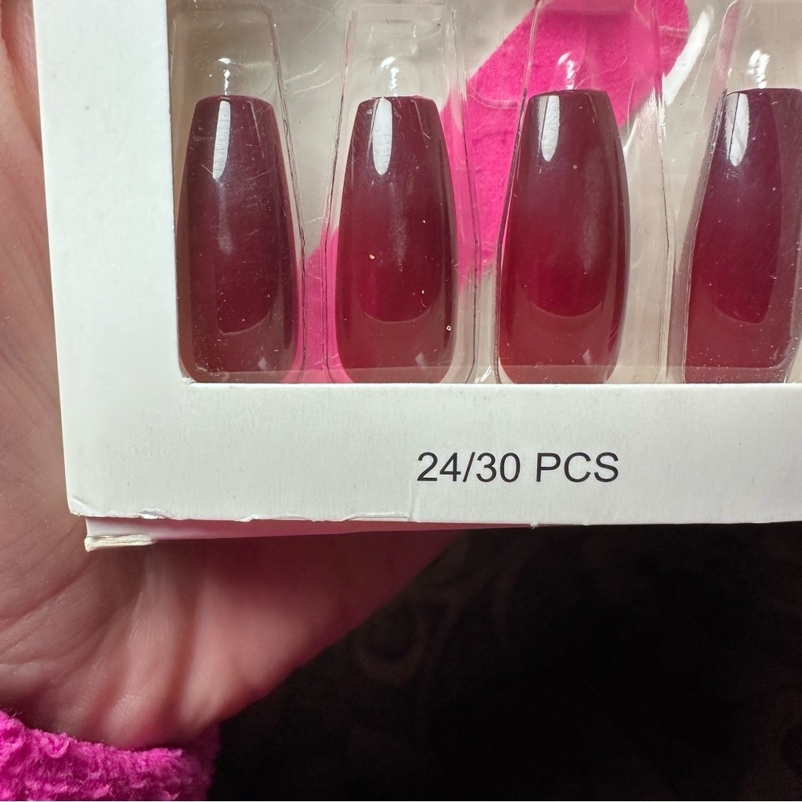 Floral press on nails new in box