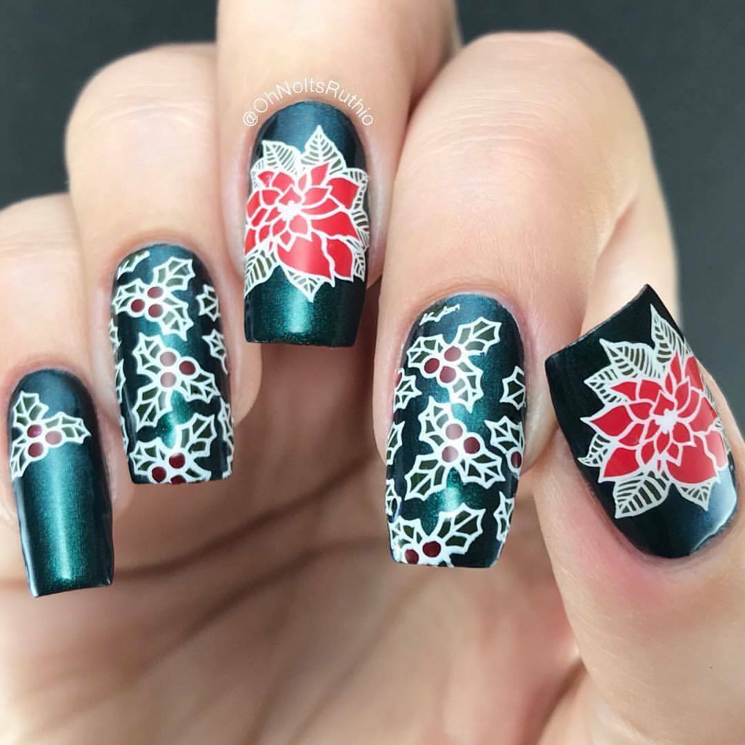 B034 Deck the Nails Stamping Plate For Christmas Stamped Nail Art Design