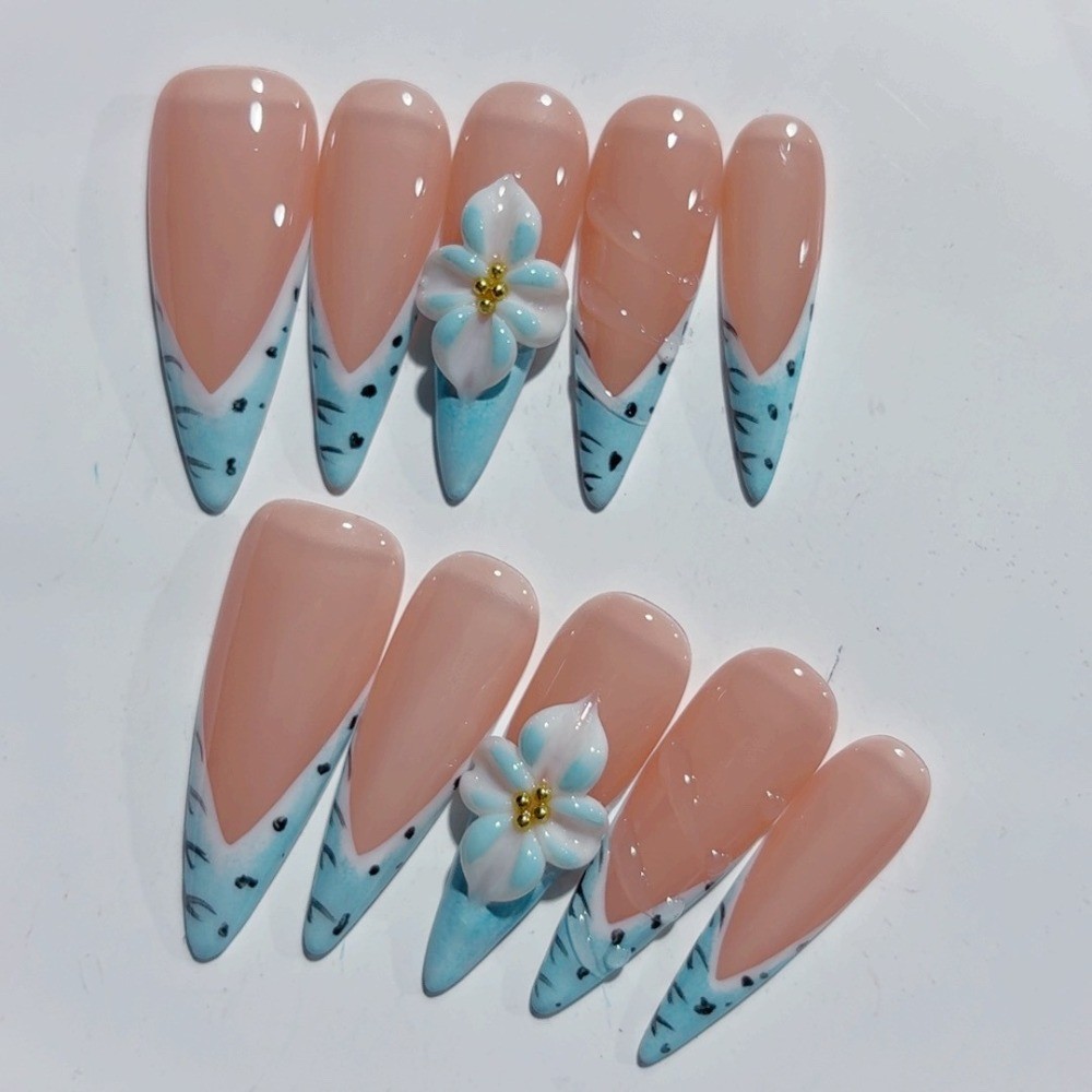 10Pcs Medium Almond Blush Nails Blue Pink 3D Carved Daily Nail Tips