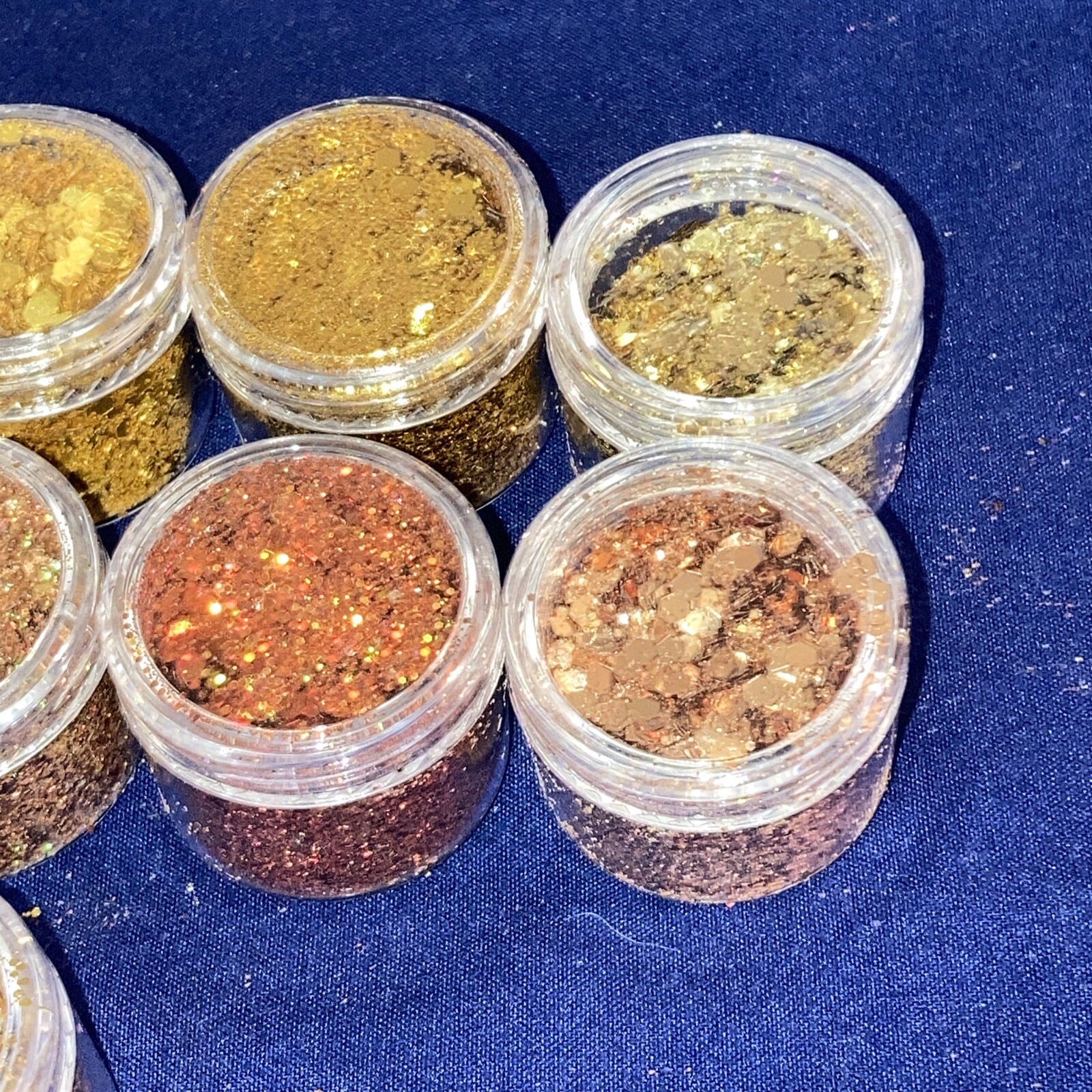LAZA Art & Nail Glitter, 11 Ultra brilliant Diffrent Colors Art Glitter.