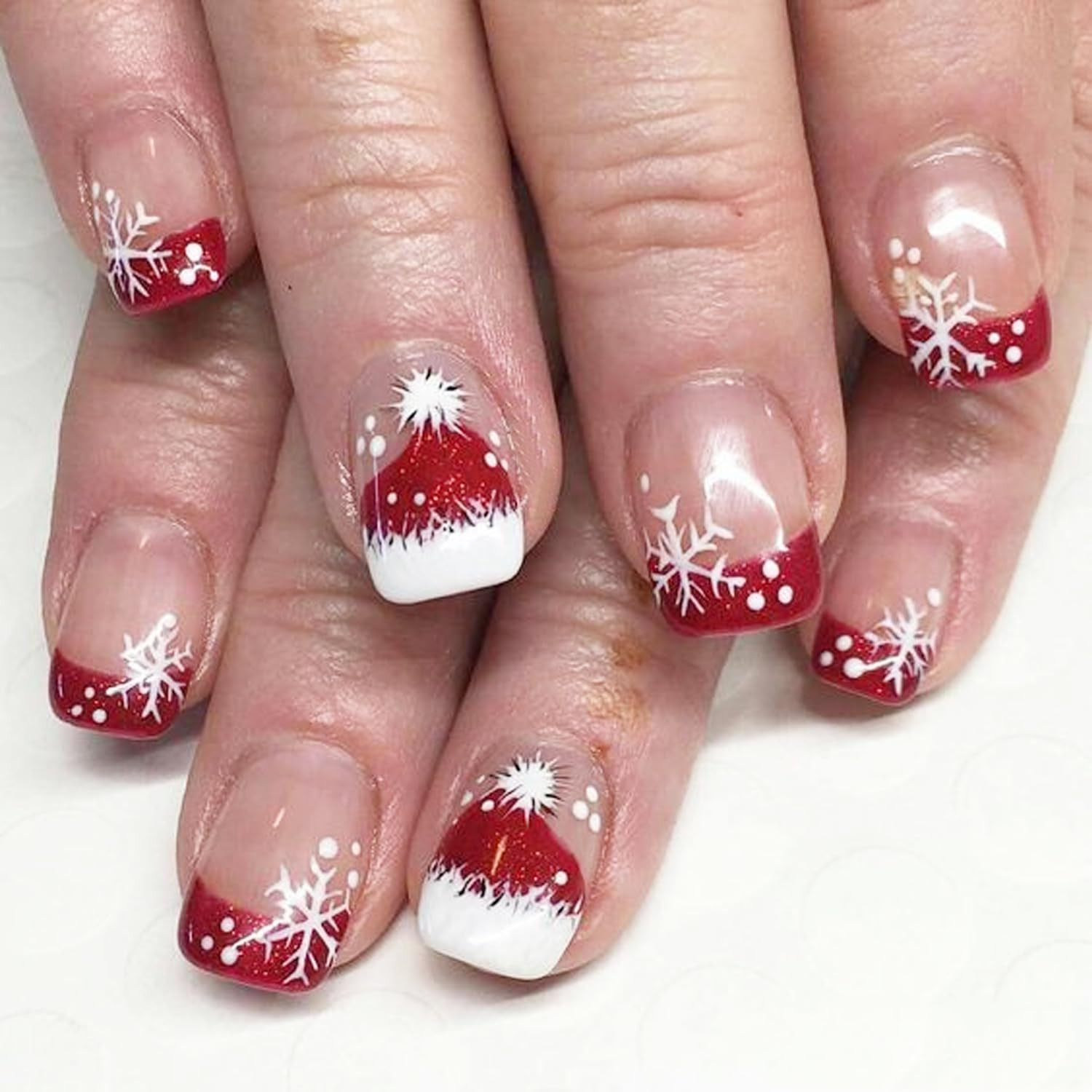 24Pcs Christmas Press on Nails Short Square Fake Nails Red White Snowflake Rhine