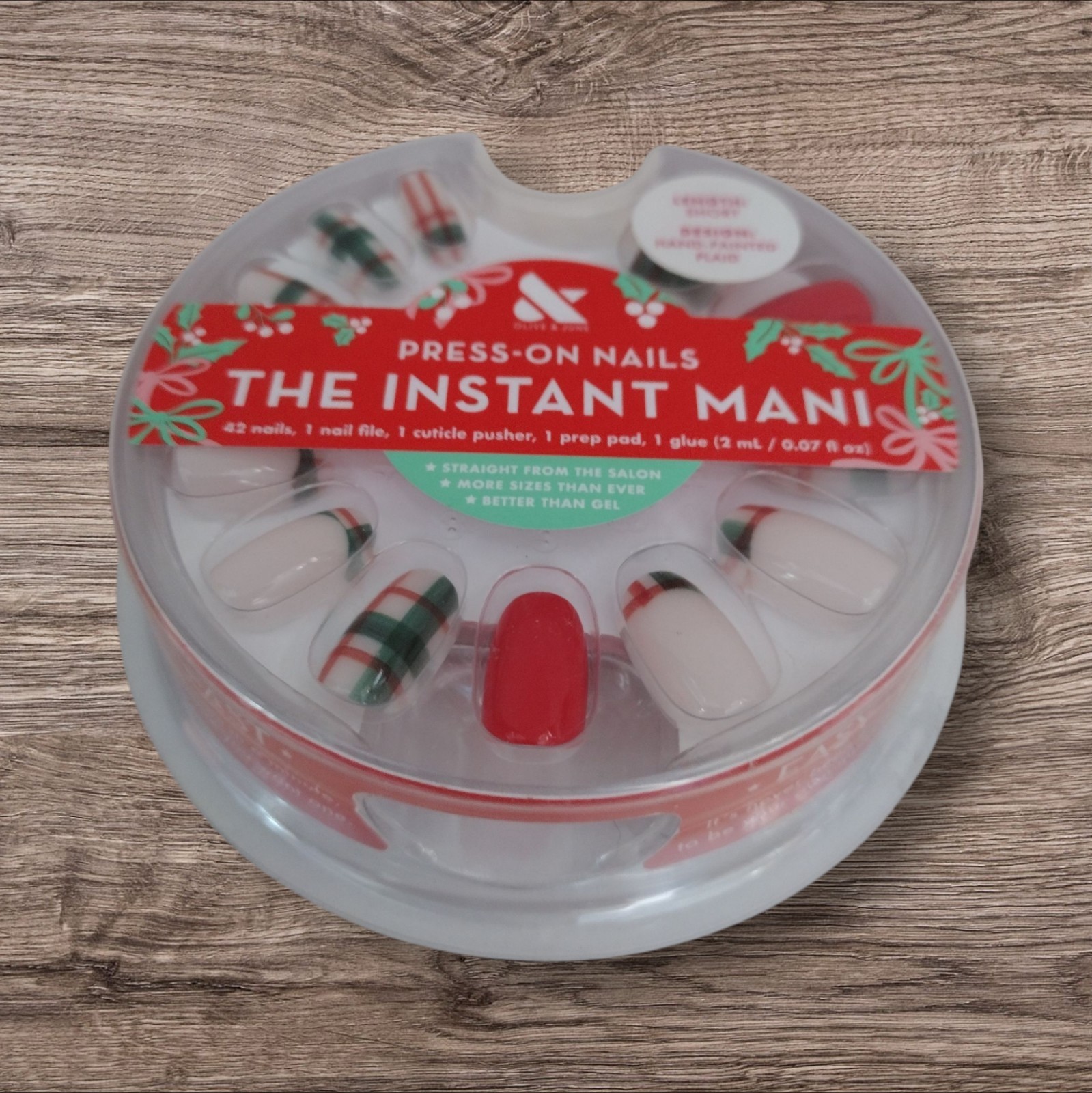Olive & June THE INSTANT MANI 42ct SHORT LENGTH Press On Nail HAND-PAINTED PLAID