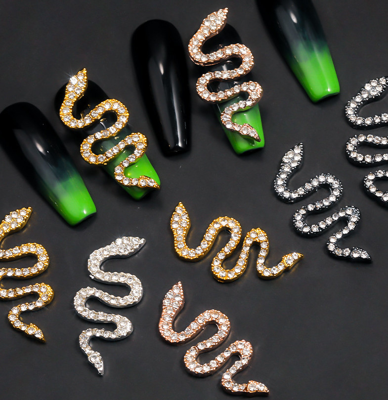 3D Glitter Rhinestones DIY Charm Alloy Snake Nail Art Decoration Manicure metal