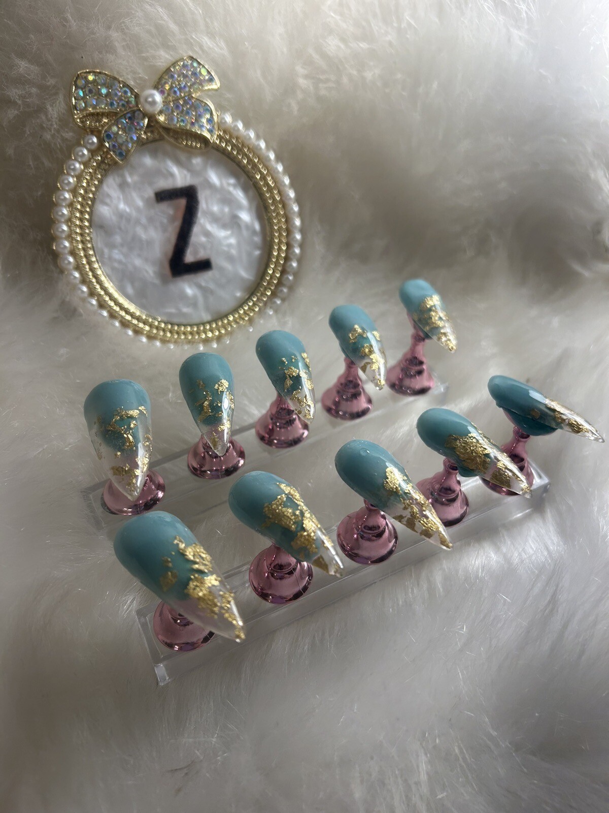 Z NAILZ! Handmade L Stiletto Mint Green/Clear With Gold Flakes Press On Nails
