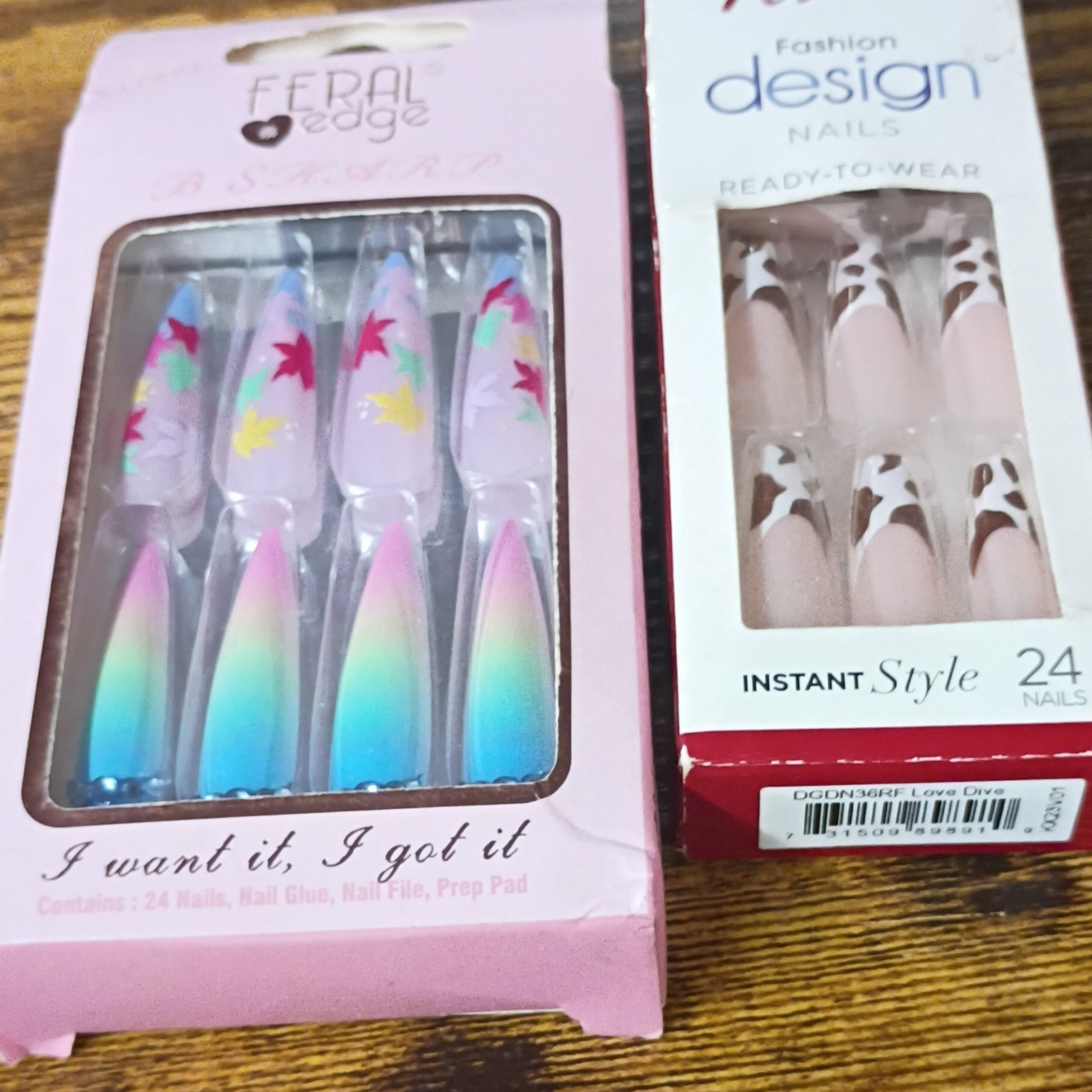 FERAL edge Fashion Design Press-On Nails Multicolor Beige French Effect