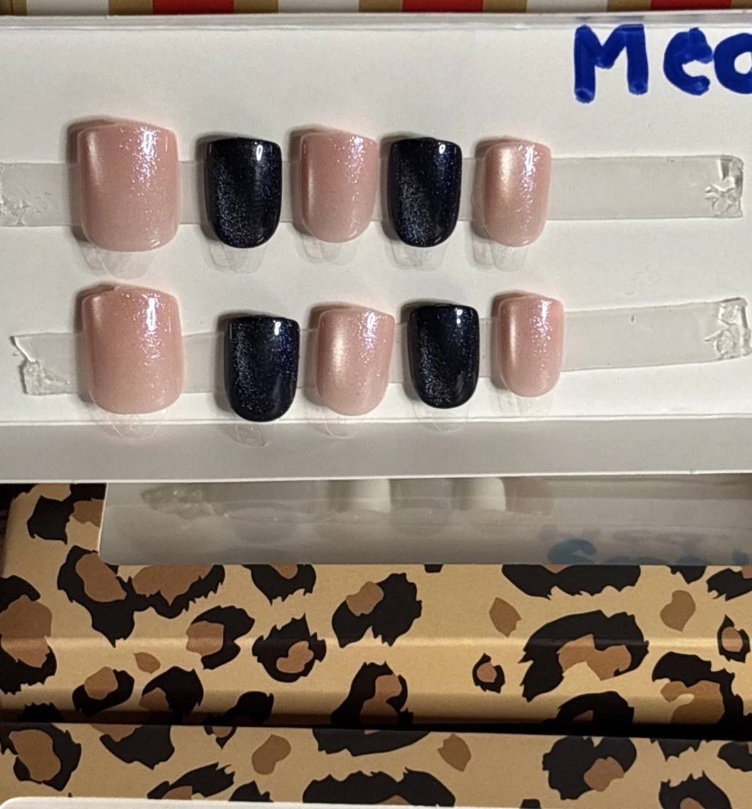 Press On Nails Short Square Glitter Cateye Sz Medium Pink&Blue Cateye