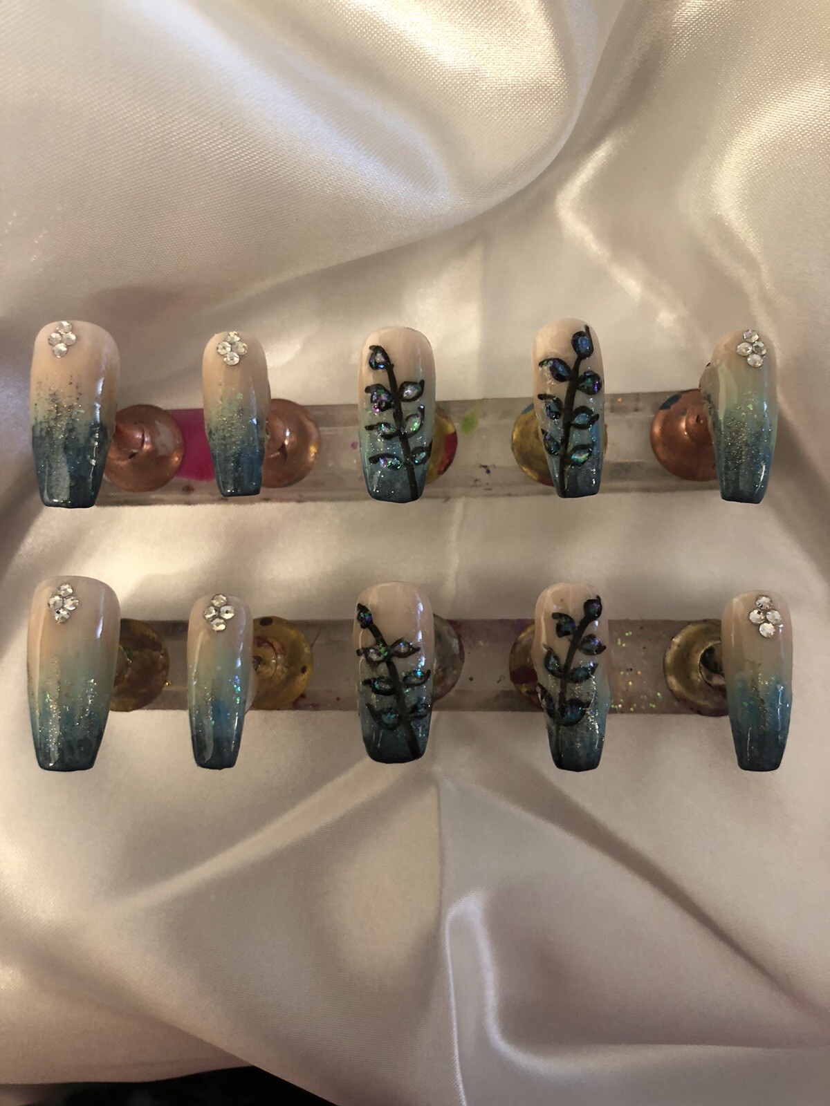 Z Nails! Gorgeous Set of Homemade/Handcrafted Press On Nails