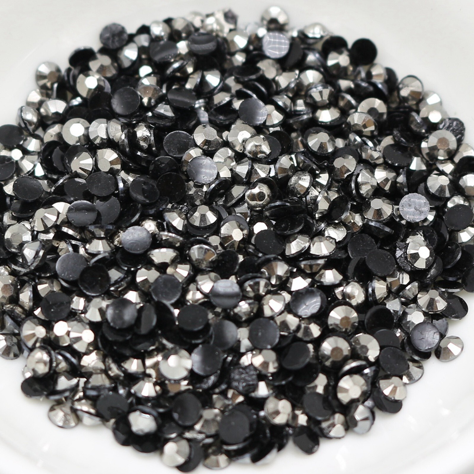 2000 Gunmetal Acrylic Faceted Round Flatbacks Rhinestone Gems 3mm 12ss Nail Art