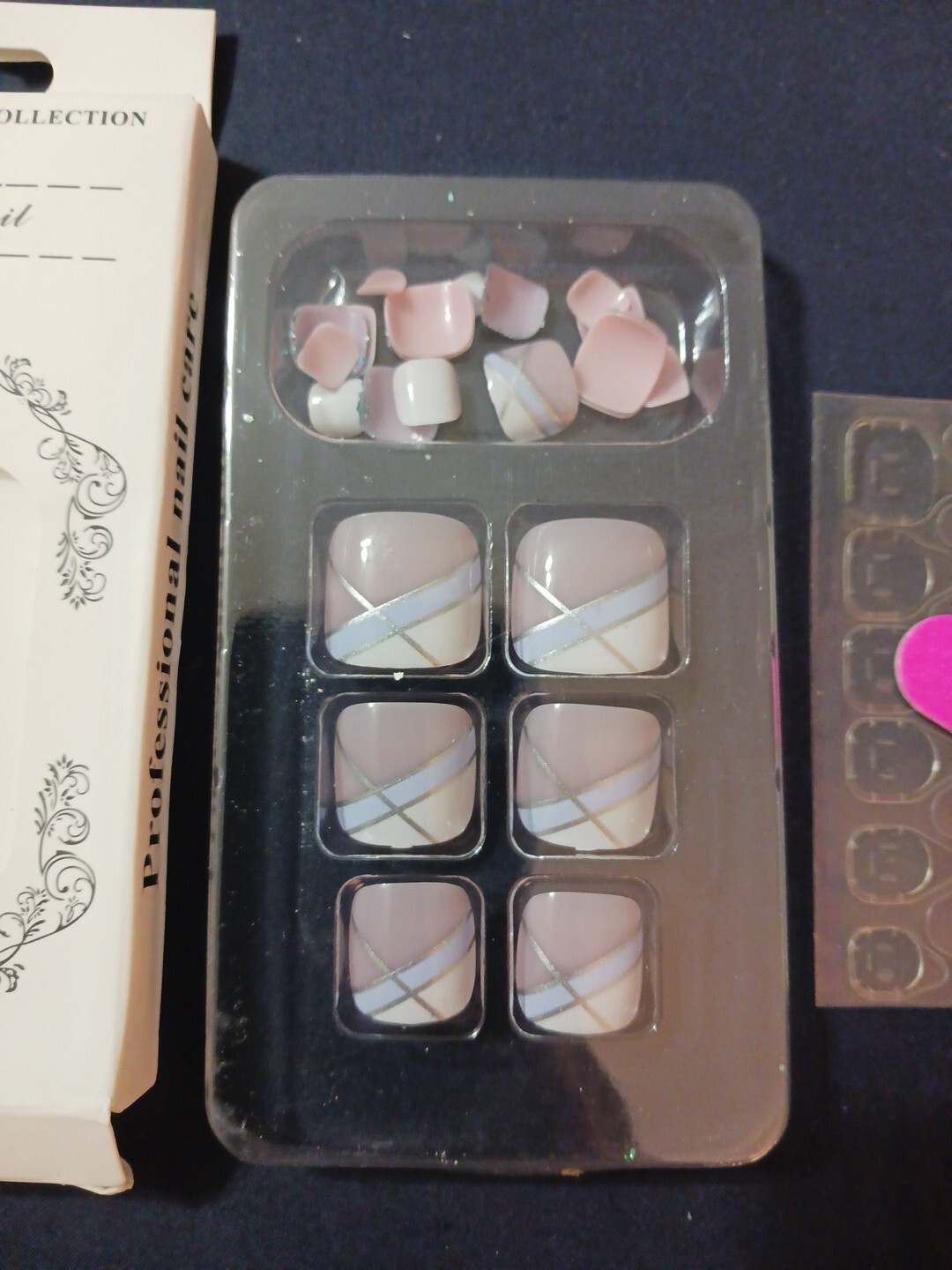 New Press On Toe Nails 24pc Set Geometric Style Skin Tones On Box