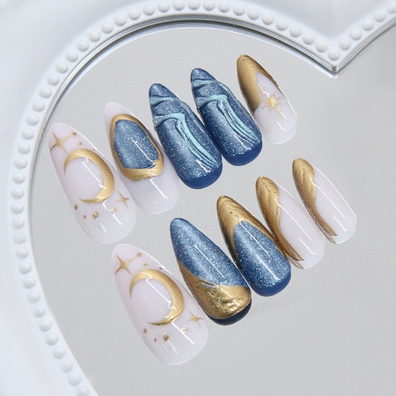 24Pcs False Nail Including Shimmering Cats Eye Design and Deep Sea Star Glamours
