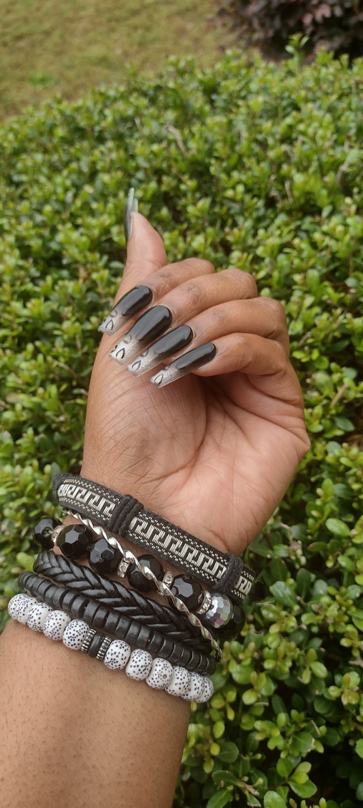 Black Silver Animal Print Press On Nail Set Glue Included