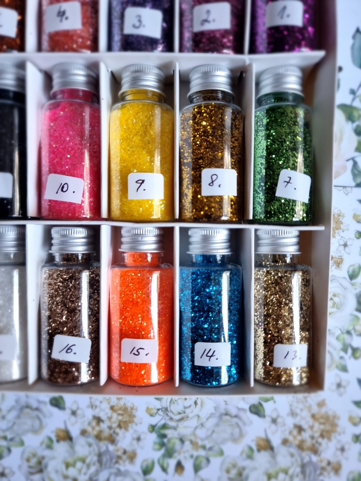 2 packs of gliter for nail art and crafts. Choose 1 get other random colour free
