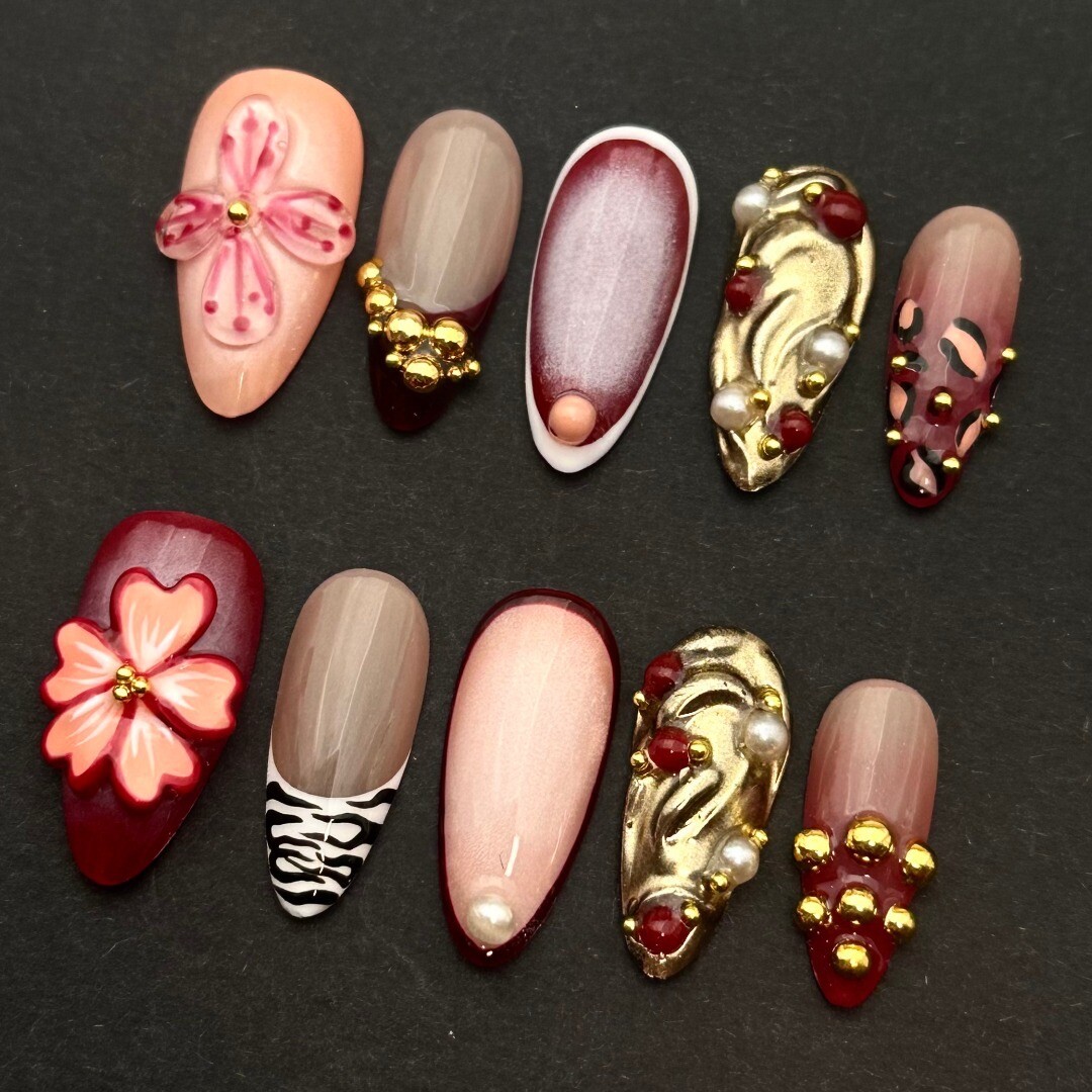 Elegant Diva Summer Press-On Nails – 3D Apricot Clover, Red & Gold | Handmade Se