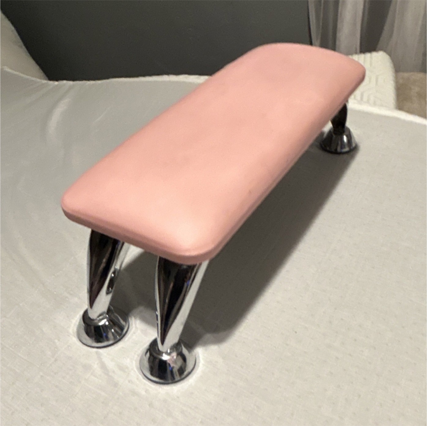 Pink Ergonomic Hand Pillow for Nail Art with Metal Legs and Fabric Cover