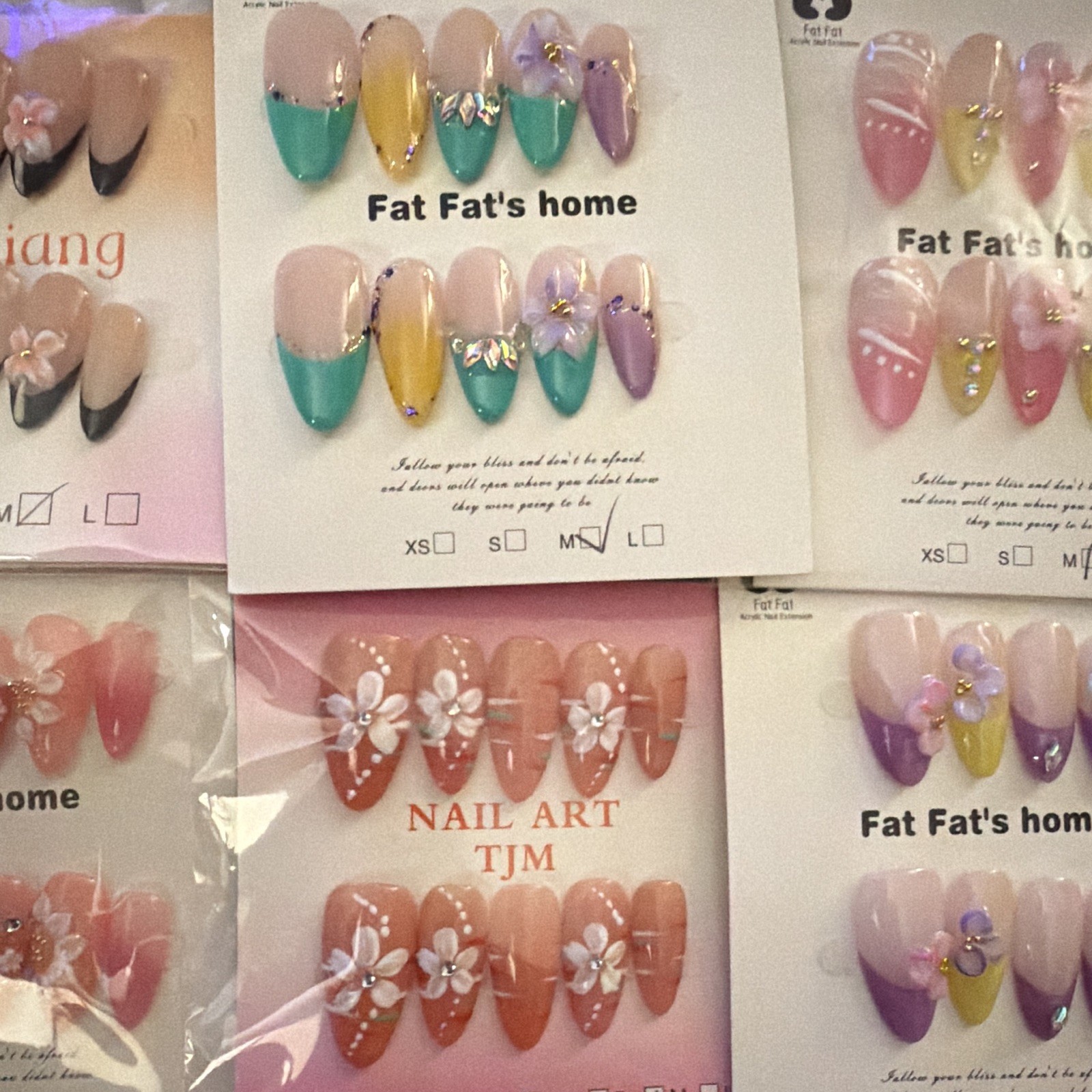 Fat Fat’s home Press-On Nails Size Medium Almond 3D Flower Pink Yellow Purple
