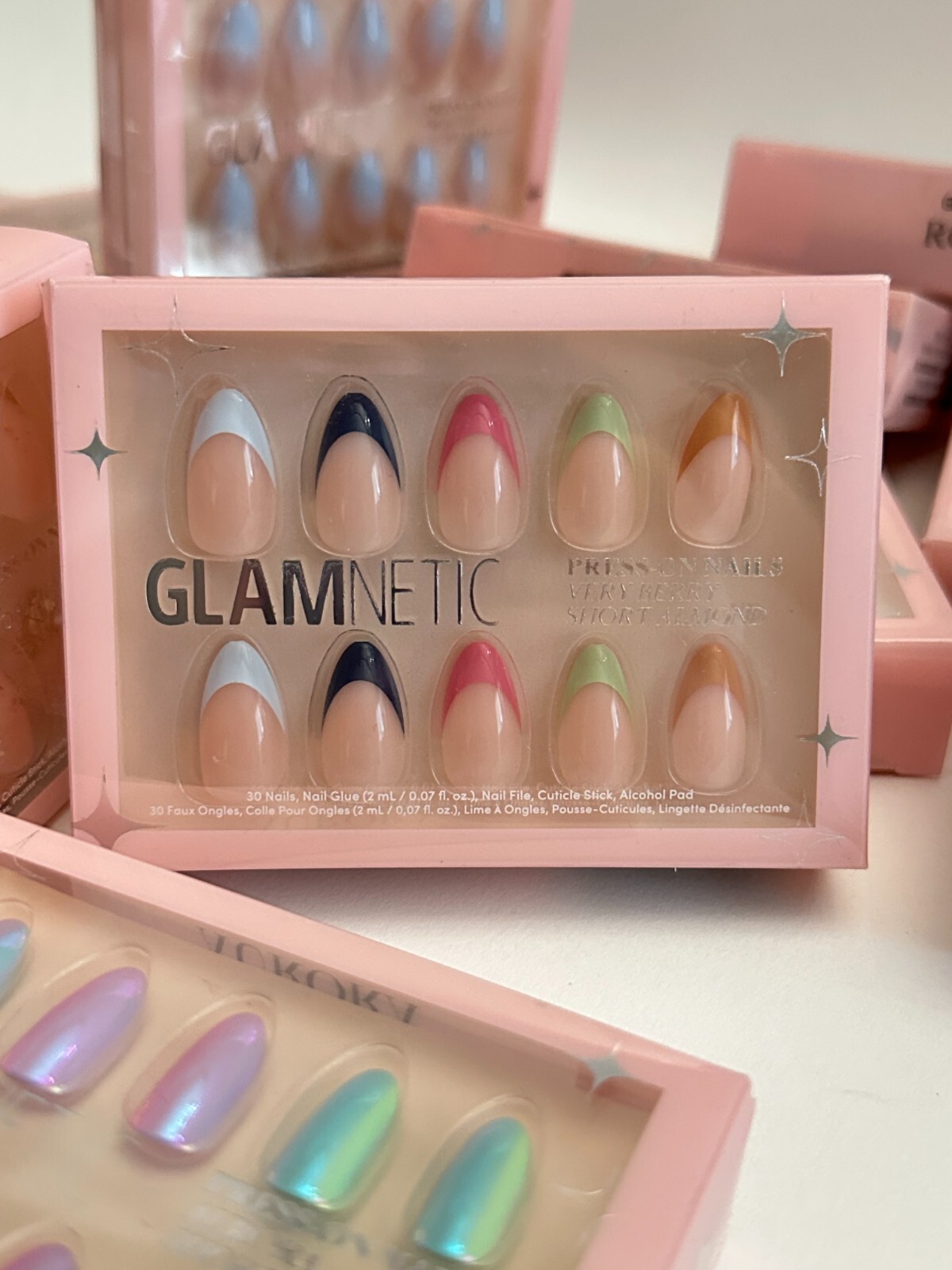 GLAMNETICS Press On Nails VERY BERRY Short Almond BRAND NEW Mullicolor FRENCH