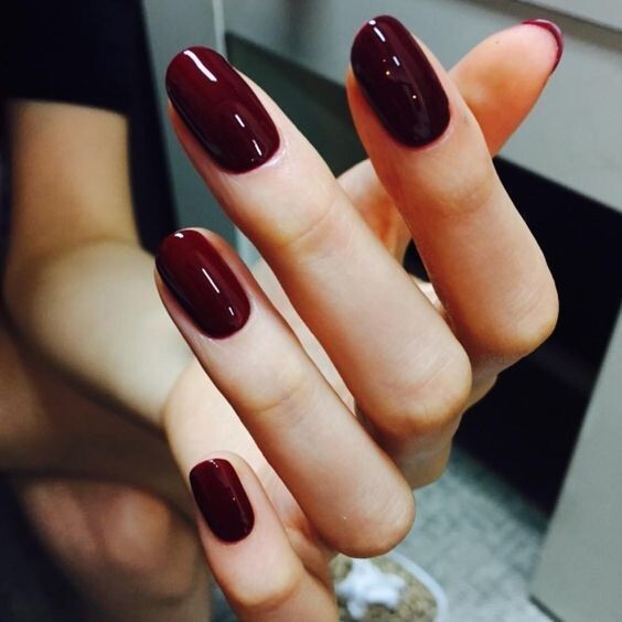 24 Wild Cherry Jelly Maroon oval Press on nails set with glue almond Short gloss