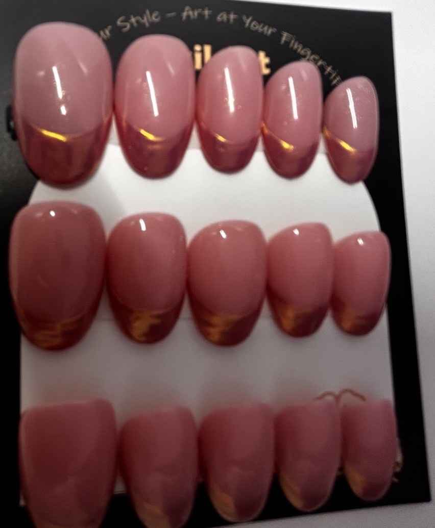 Press on nails I Can Customize Different ones If You Like Check out my Cart