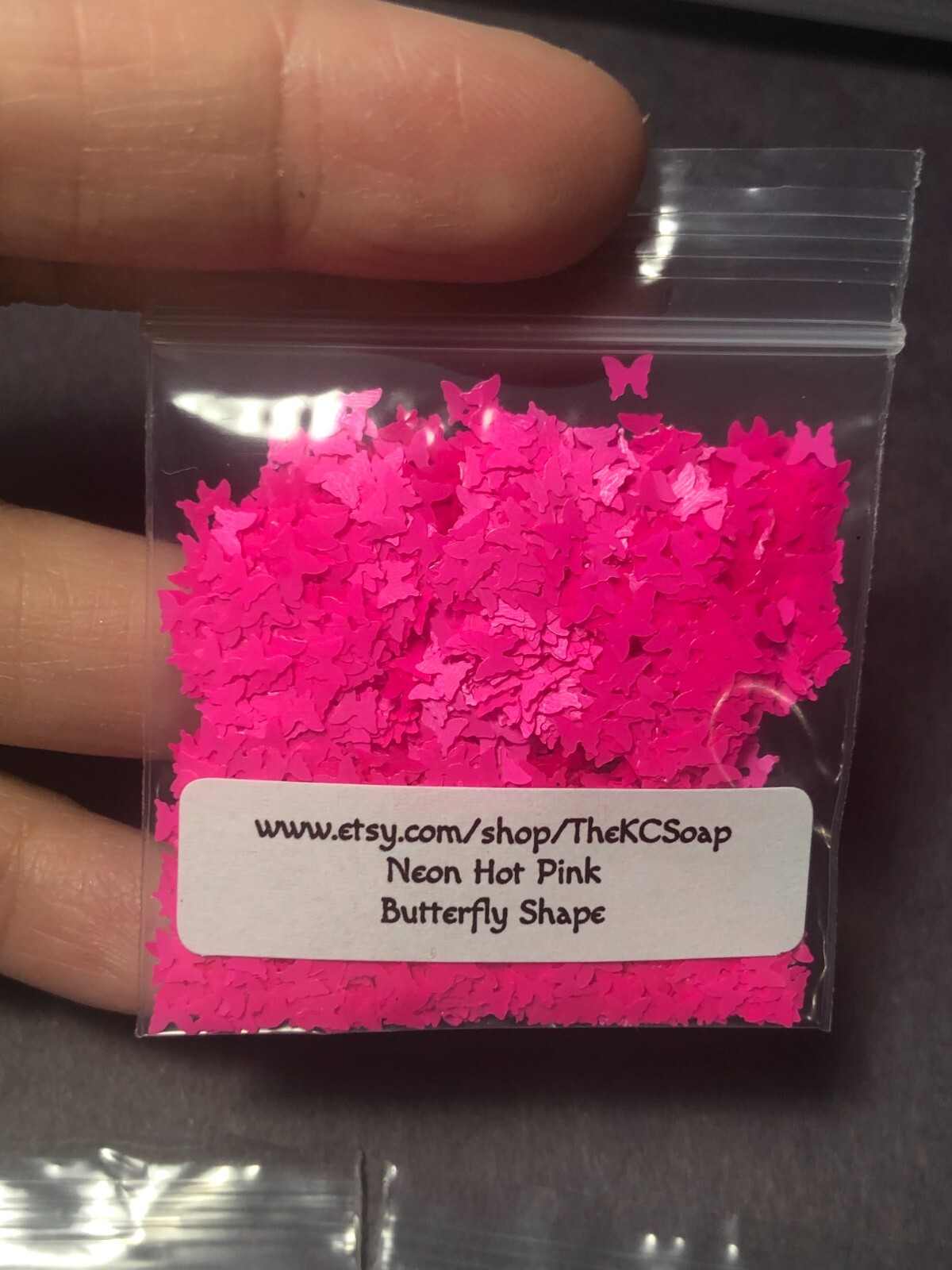 50g Solvent Resistant BUTTERFLY SHAPE Glitter NEON HOT PINK ART Nail Craft