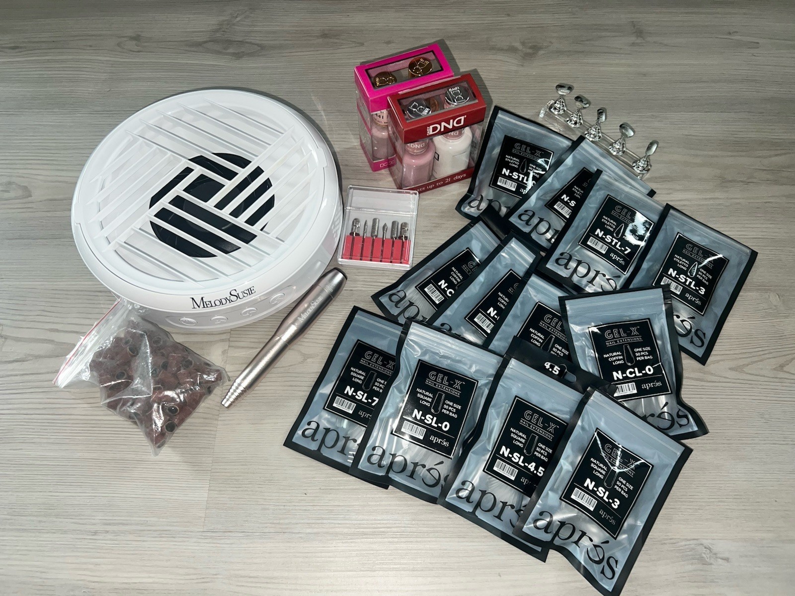 Nail Kit Bundle – MelodySusie + DND + Apres