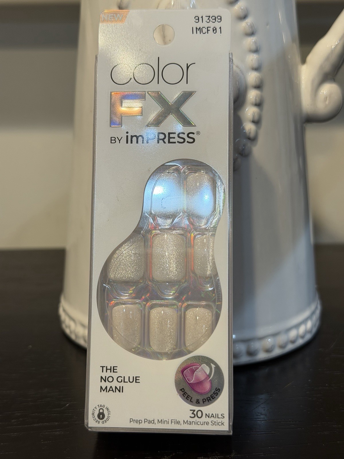 imPRESS Color FX No Glue Mani Press-On Nails – Shimmery Cream Rebel