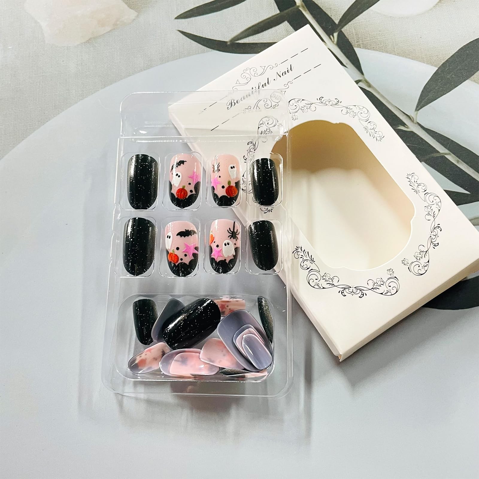 Halloween Press on Nails Short Almond Fake Nails with Designs Cute Ghost Stic…