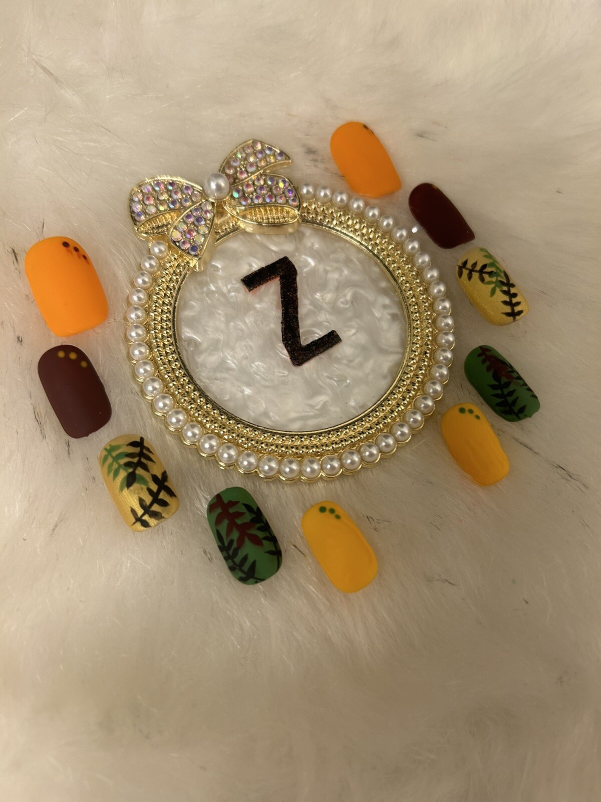 Z NAILZ! Gorgeous Set Of Handmade Fall short Squoval Press On Nails