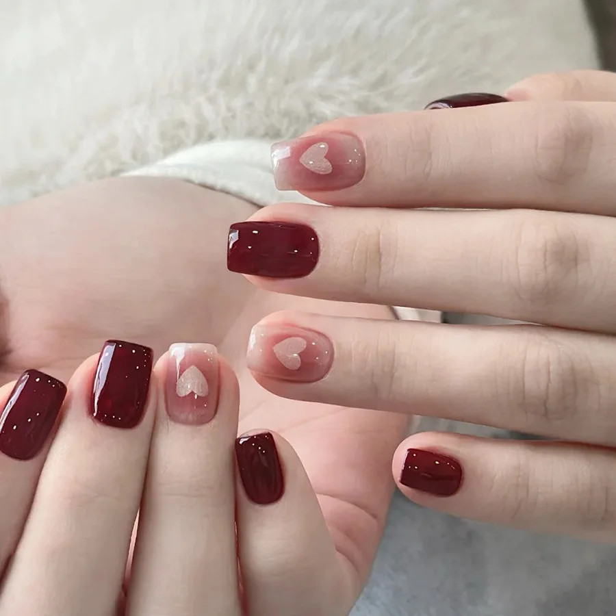 24pcs Valentine’s Day Press On Nails Gradient Red Black Cute Heart Rose French