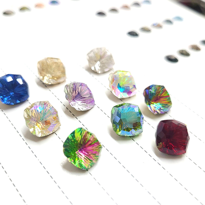 J.HOO Crystal 8460 Square V-Cut Fancy Rhinestones 10mm Nail Art (4pcs)