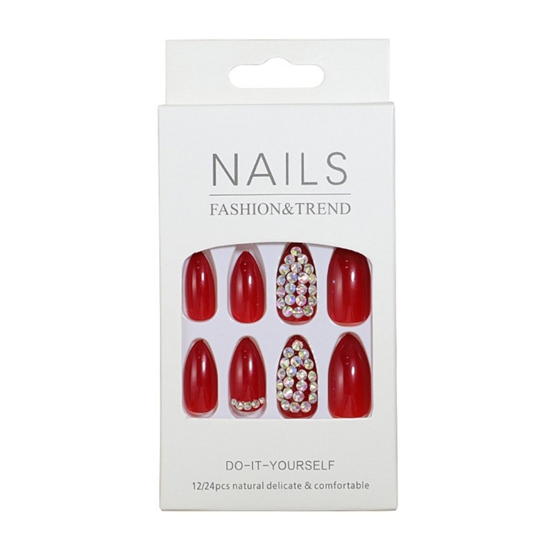 24 Pieces Trendy False Nail Full Cover on Nail Manicure for Any Occasion