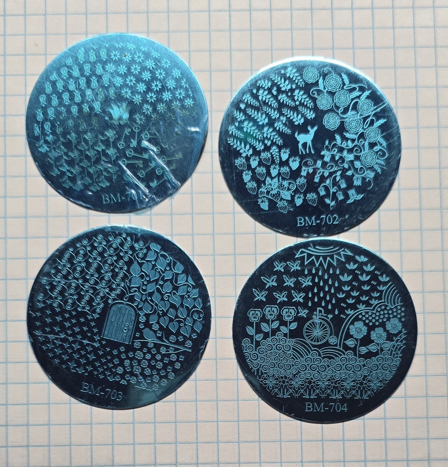 Bundle Monster Maniology Nail Stamp Round Plates Destash Lot 700 Series