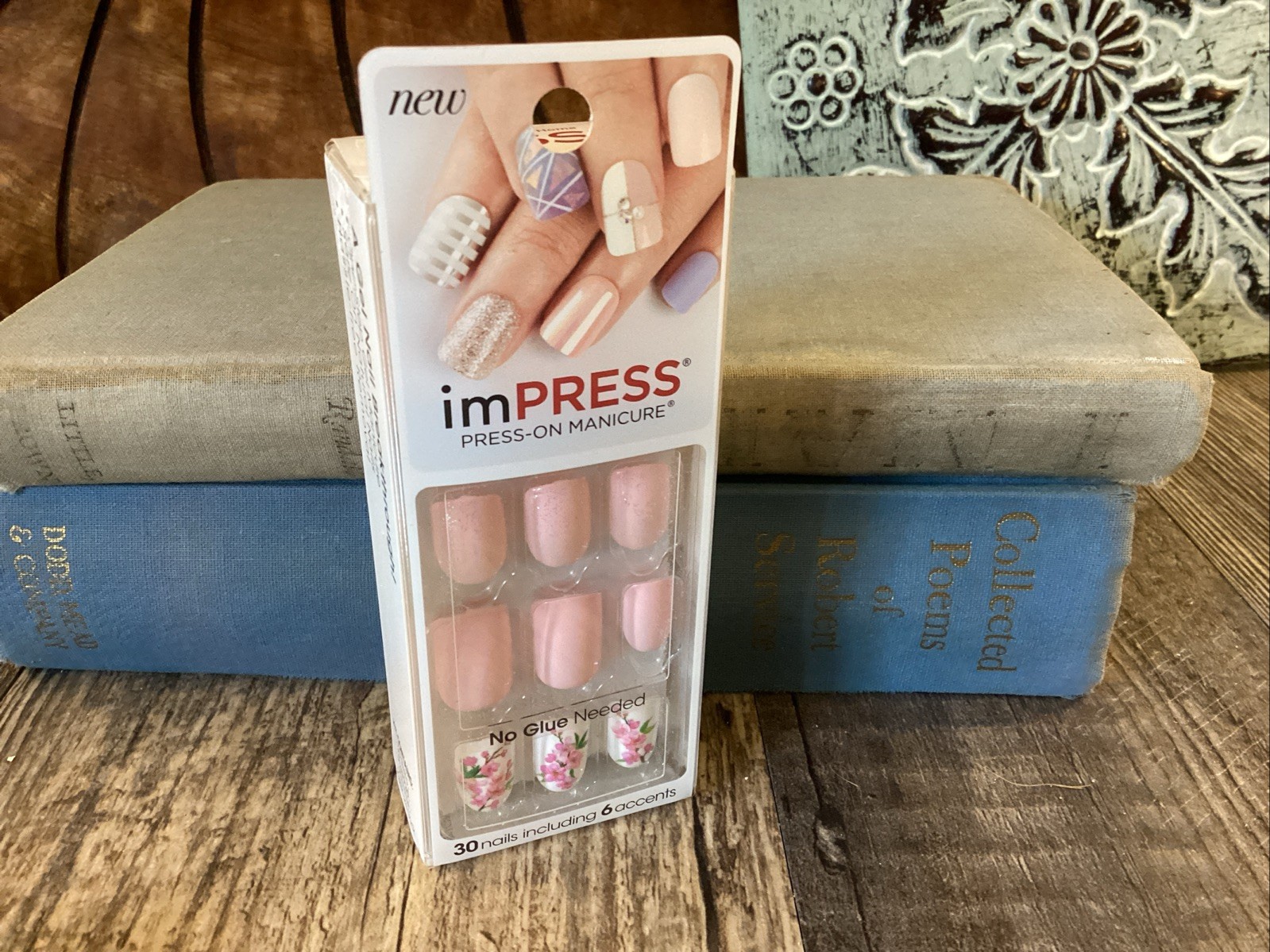 KISS imPRESS”Lucky” Short Length Press-On Manicure Nails