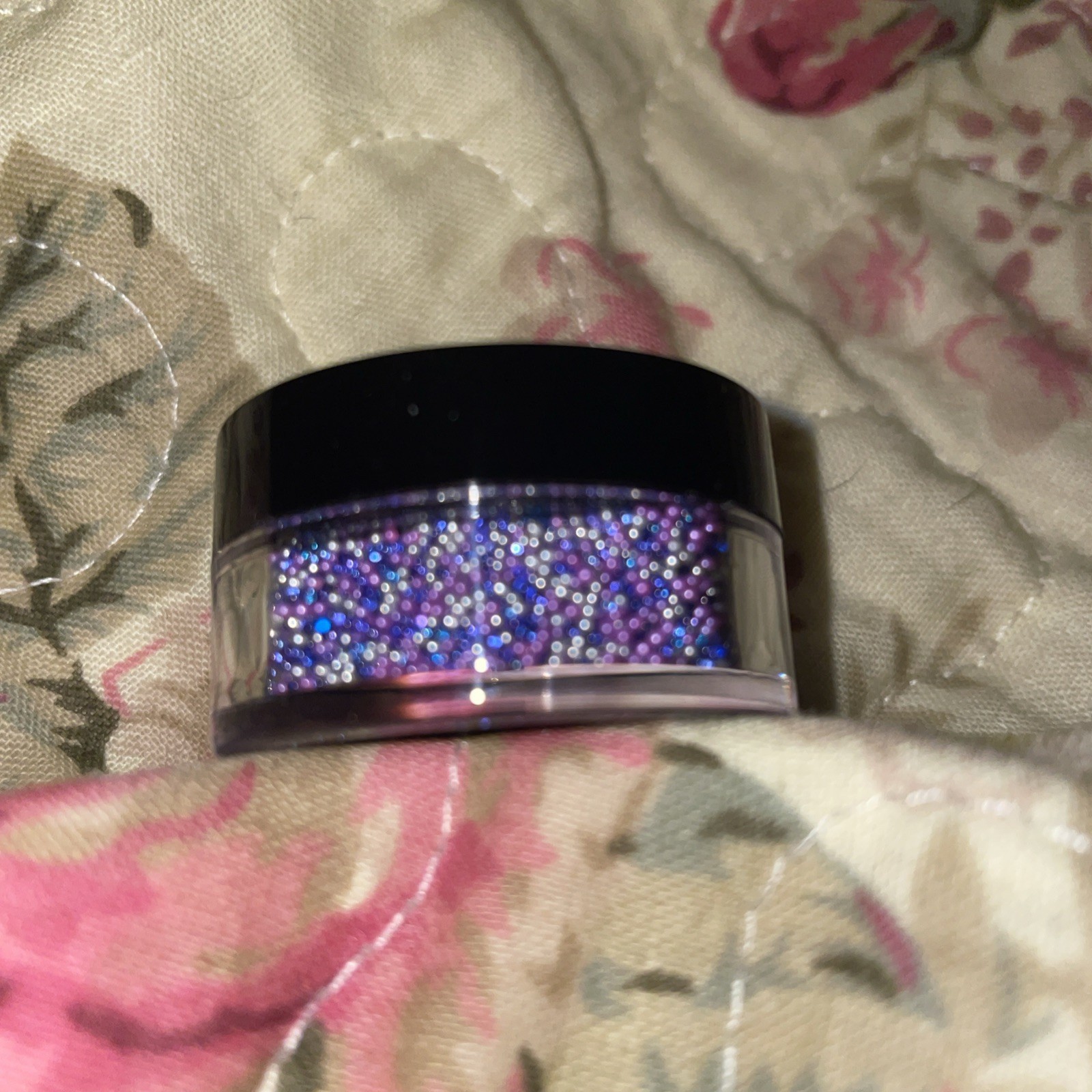 AVON SPRINKLE NAILS NAIL DECORATIONS PURPLE CONFETTI NIB