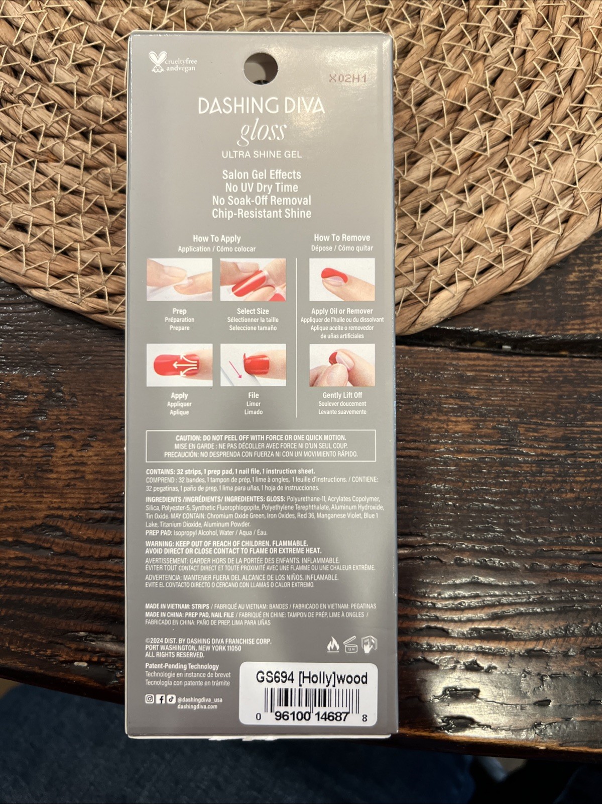 Dashing Diva Gloss Gel Nail Strips Hollywood Red Glitter Xmas Holly 32ct