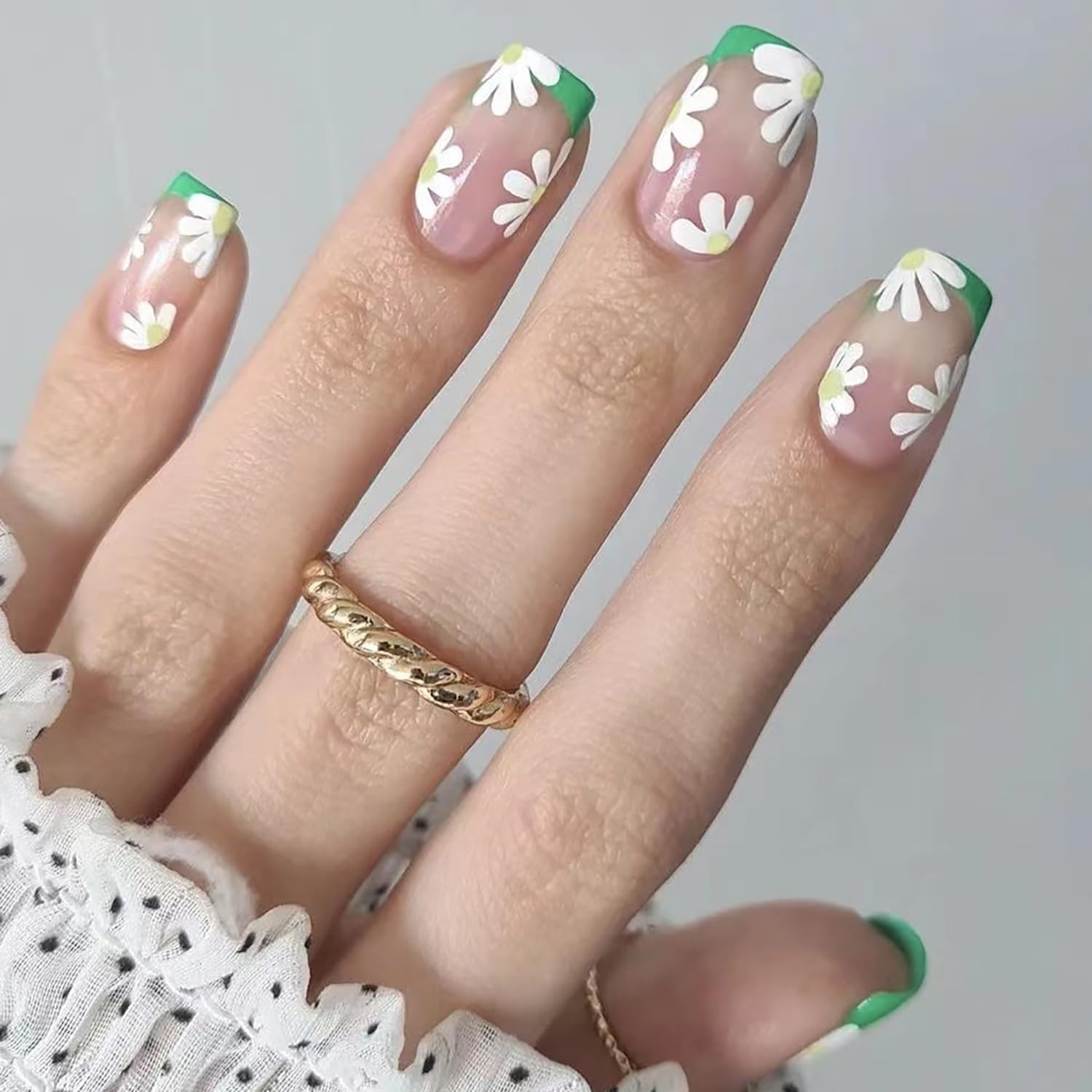 Flower Press on Nails French Tip Fake Nails with Designs Daisy Stick on Nails…