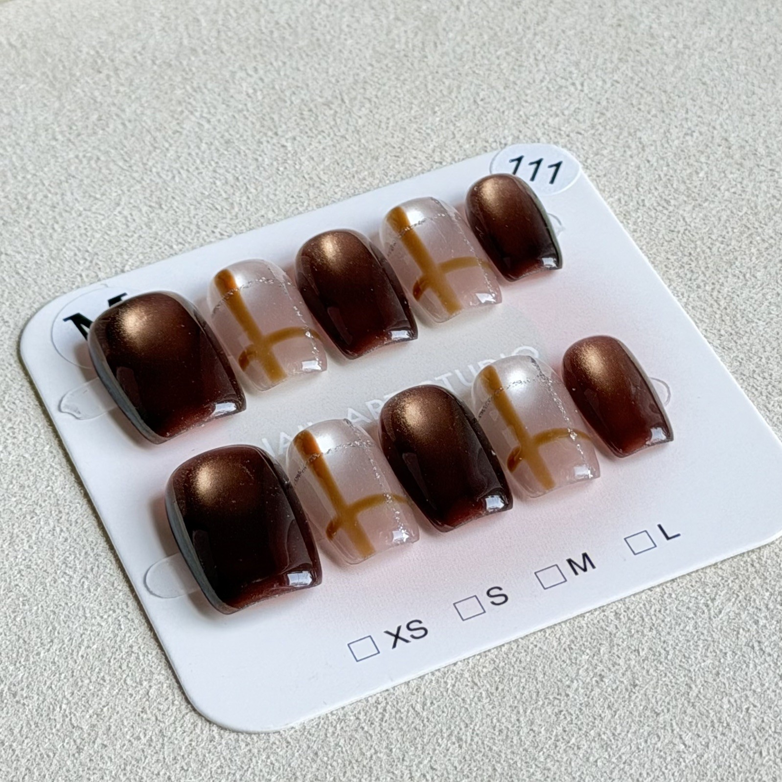Unique Handmade Press-On Nails Size M | One of a Kind Set, Reusable 111