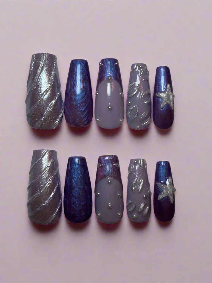 Galactic Dream – Futuristic Chrome Handmade Press-On Nails for a Bold Look