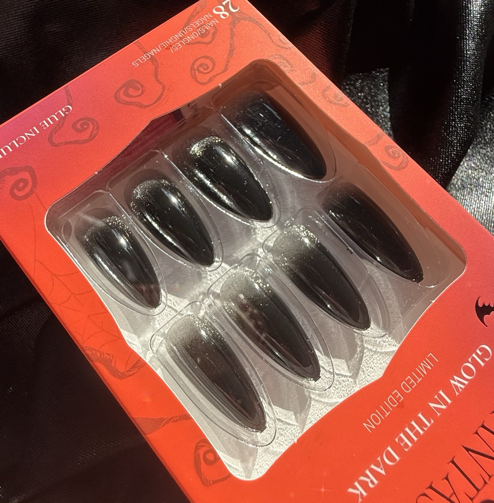 kiss Press On Nails,Voguish Fantasy Black Halloween Almond~Includes Free Gifts👻